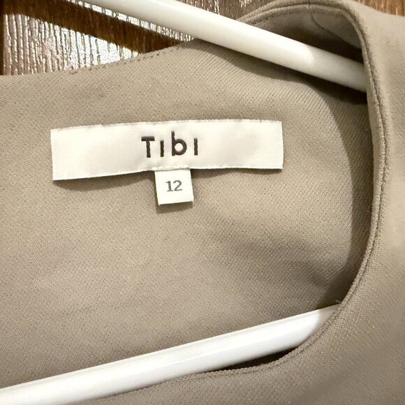 Tibi chalky drape pleat sleeve top in mink grey, size 12 - Picture 7 of 8